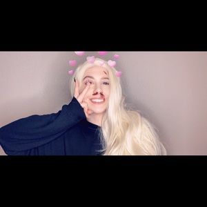 Meet your Posher, Violet